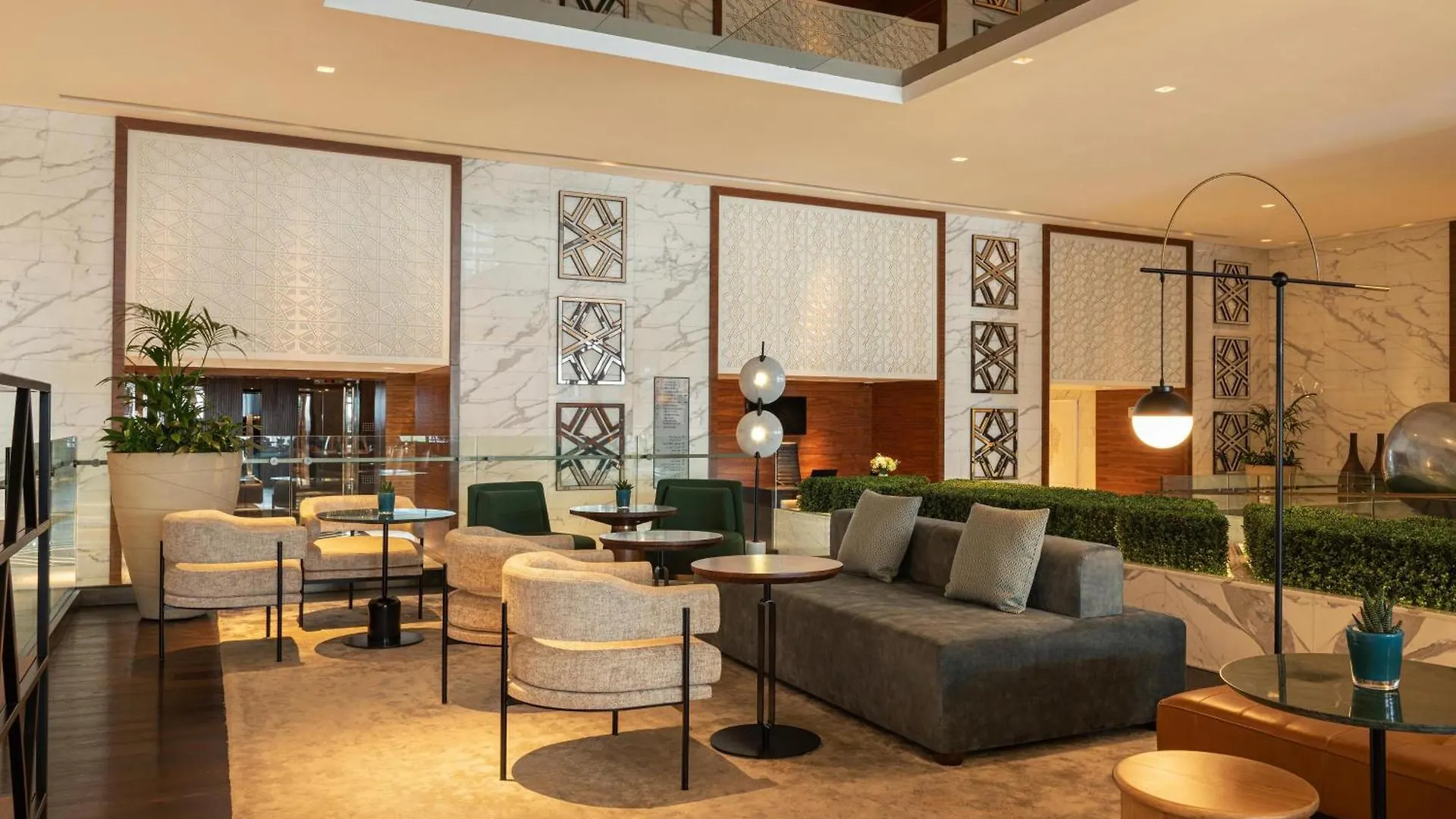 Sheraton Grand Hotel, Dubai Birleşik Arap Emirlikleri